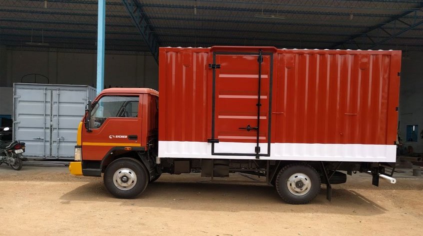 14 Feet Close Body Container